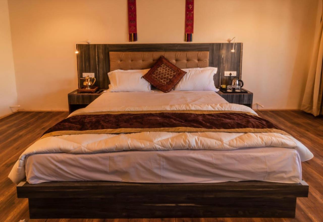 Hotel Sindhu Лех Екстериор снимка